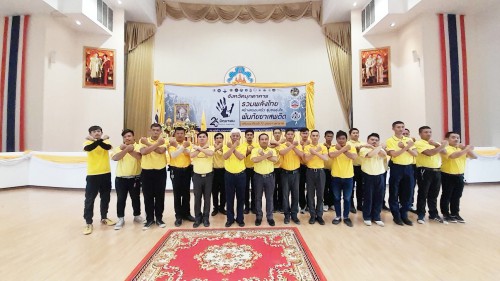 733035_0.jpg